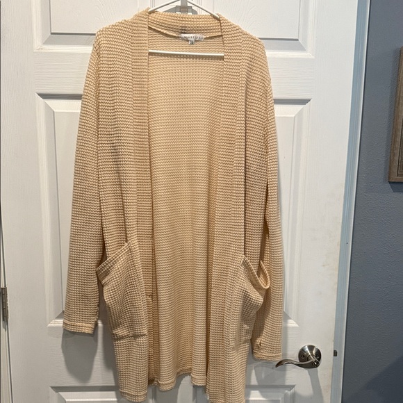 blakeley Sweaters - Lola Cardigan